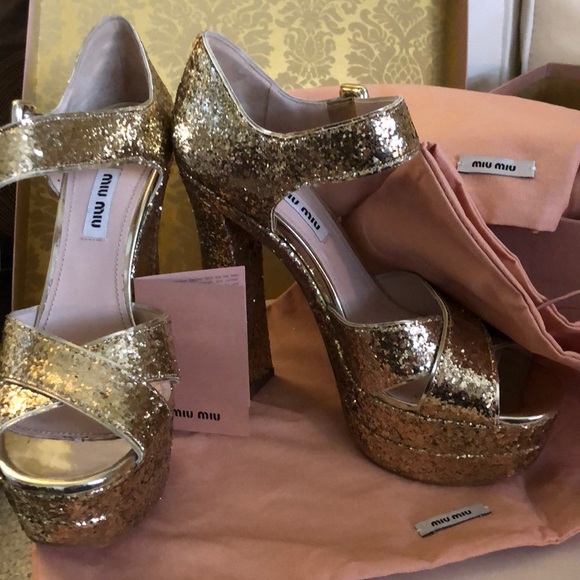 NWT MIU MIU GOLD PLATFORM HEEL